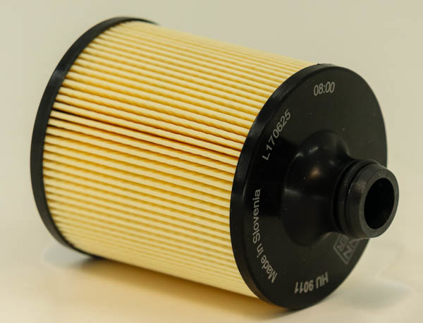 HU 9011 z Ölfilterelement (metallfrei)