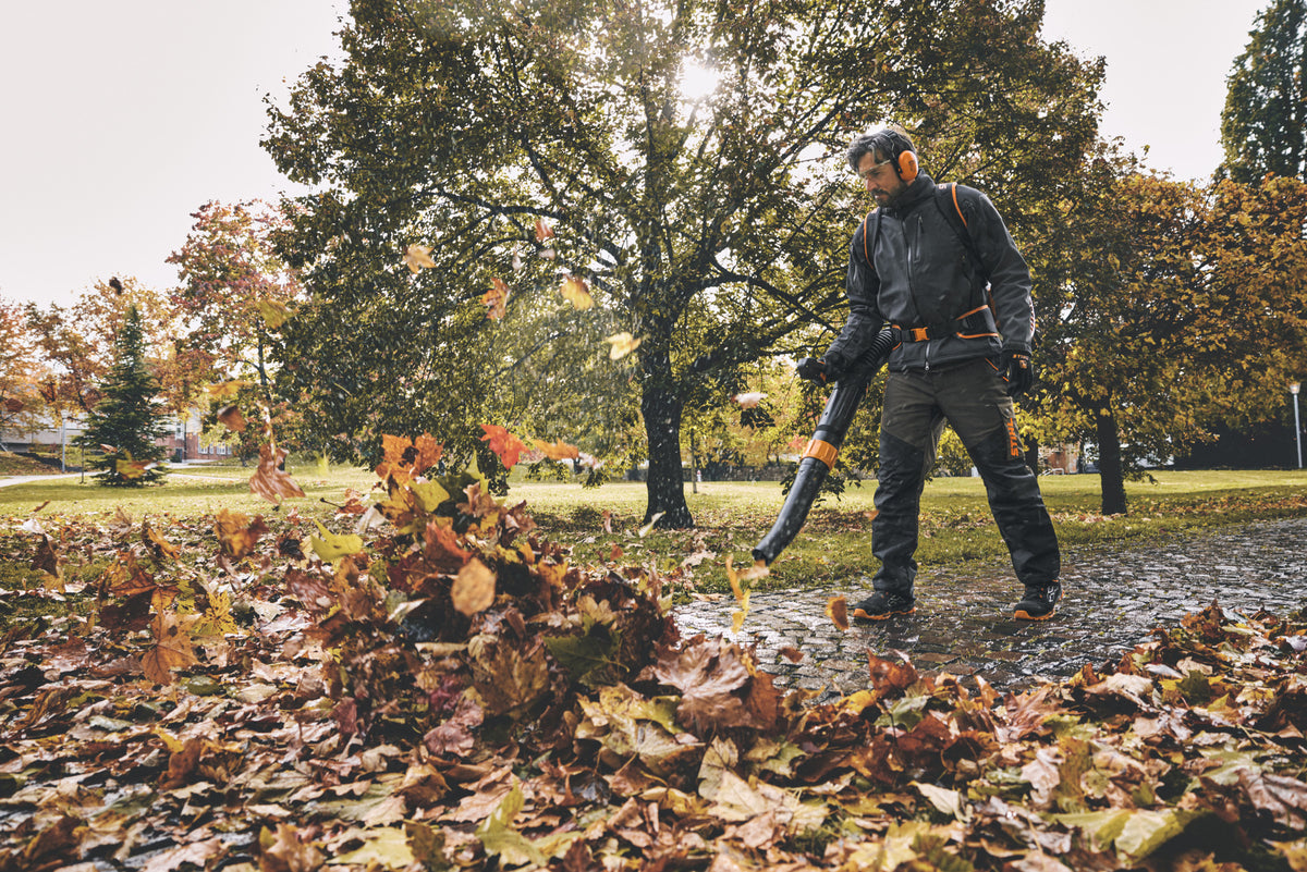 STIHL BGA 300