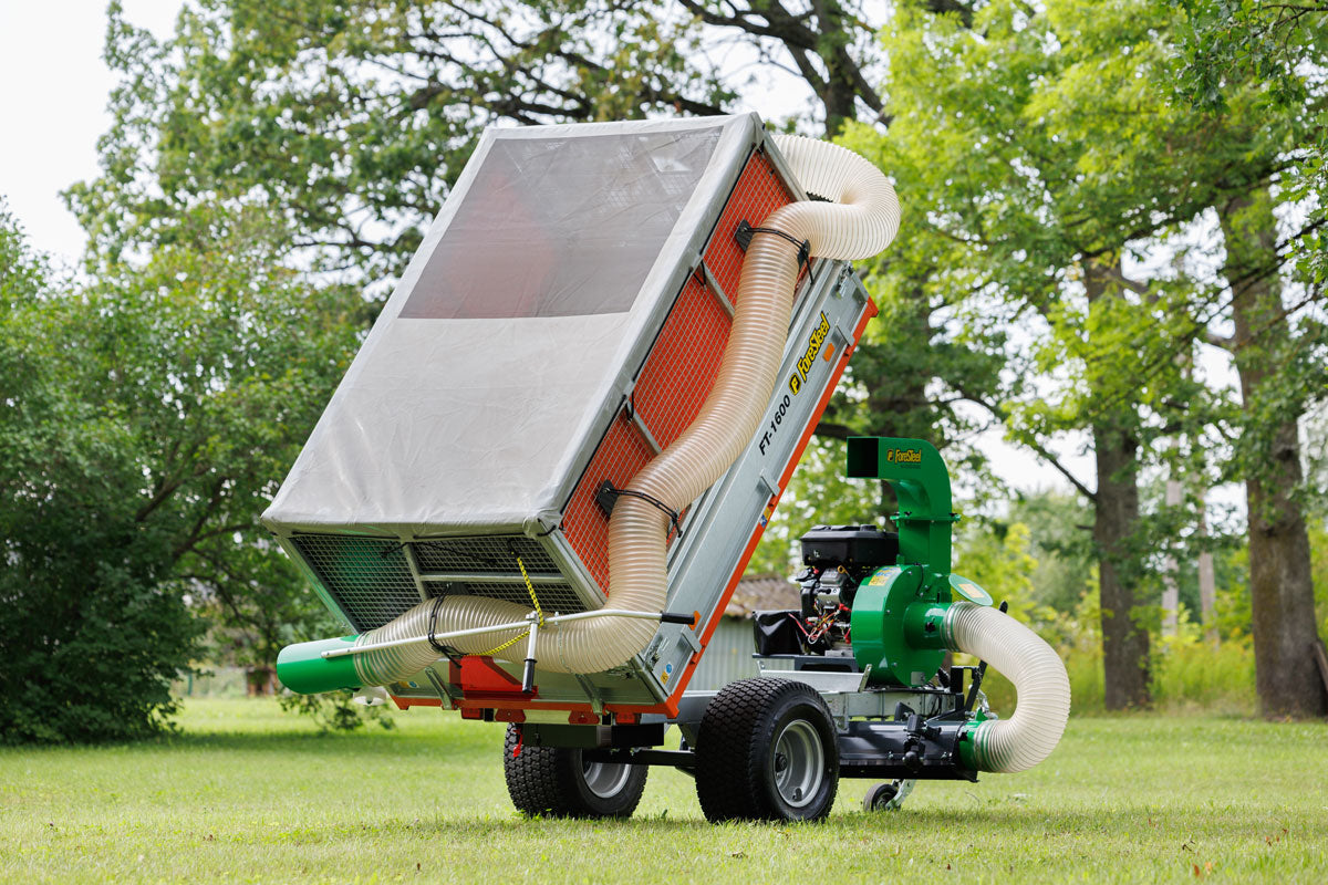 ForeSteel FT-1600 Laubsaugwagen