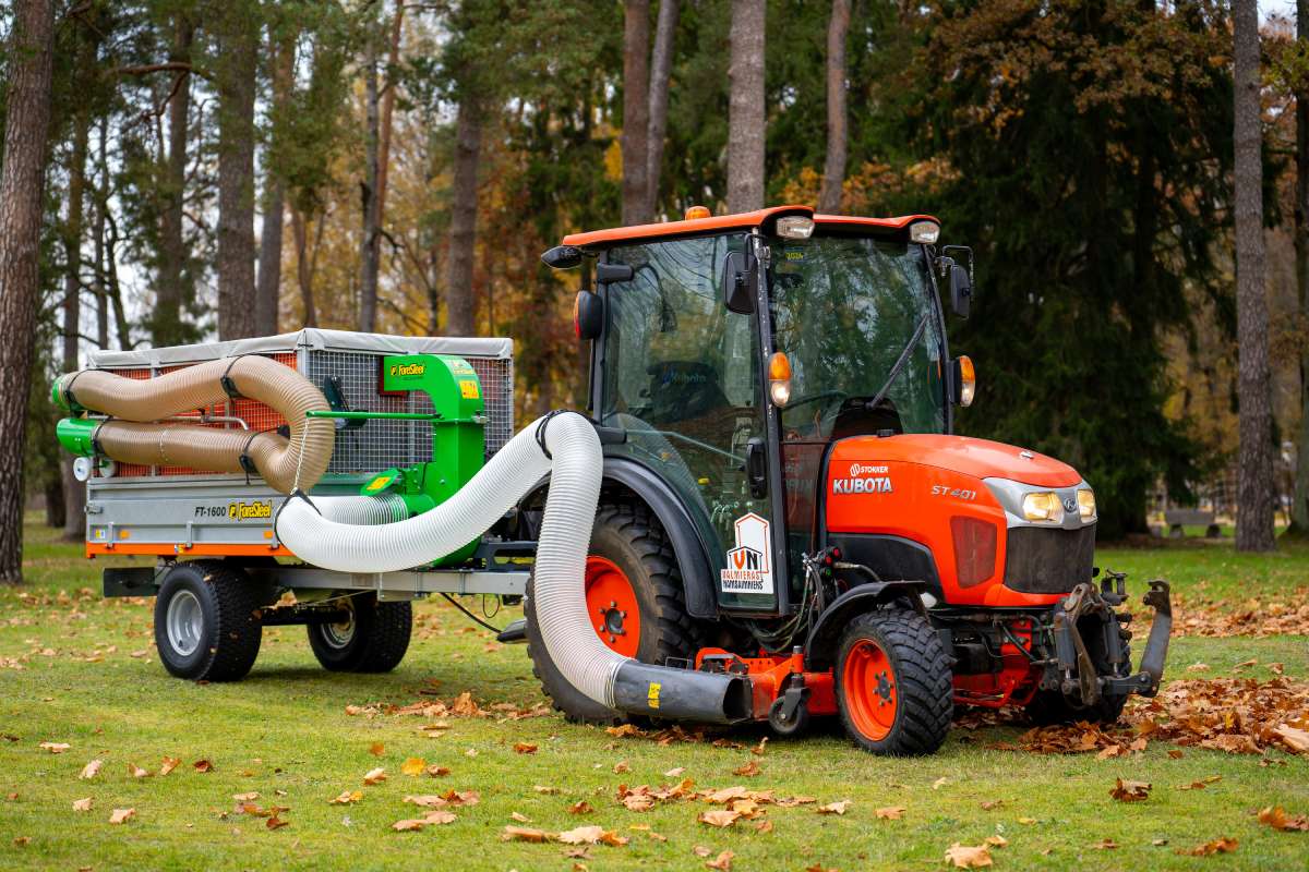 ForeSteel FT-1600 Laubsaugwagen