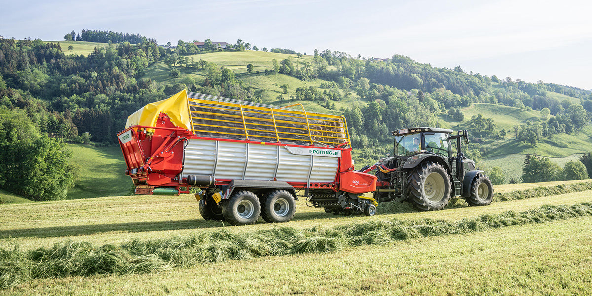 Pöttinger PÖTTINGER BOSS 3000 Ladewagen