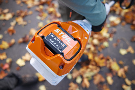 STIHL KMA 120 R