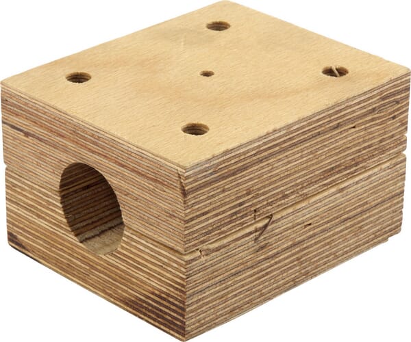 Shaker bushing
