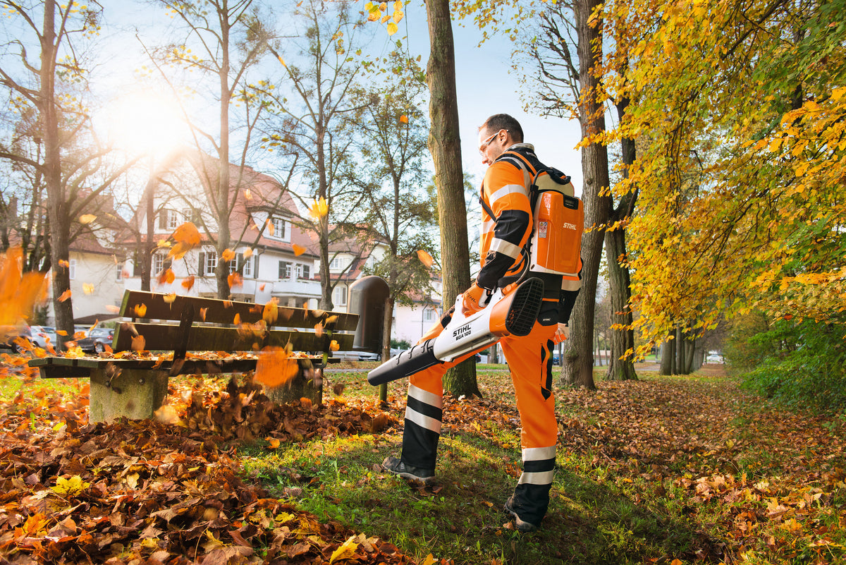 STIHL BGA 100