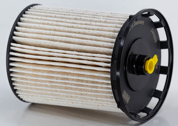 PU 10 010 z Kraftstofffilterelement (metallfrei)