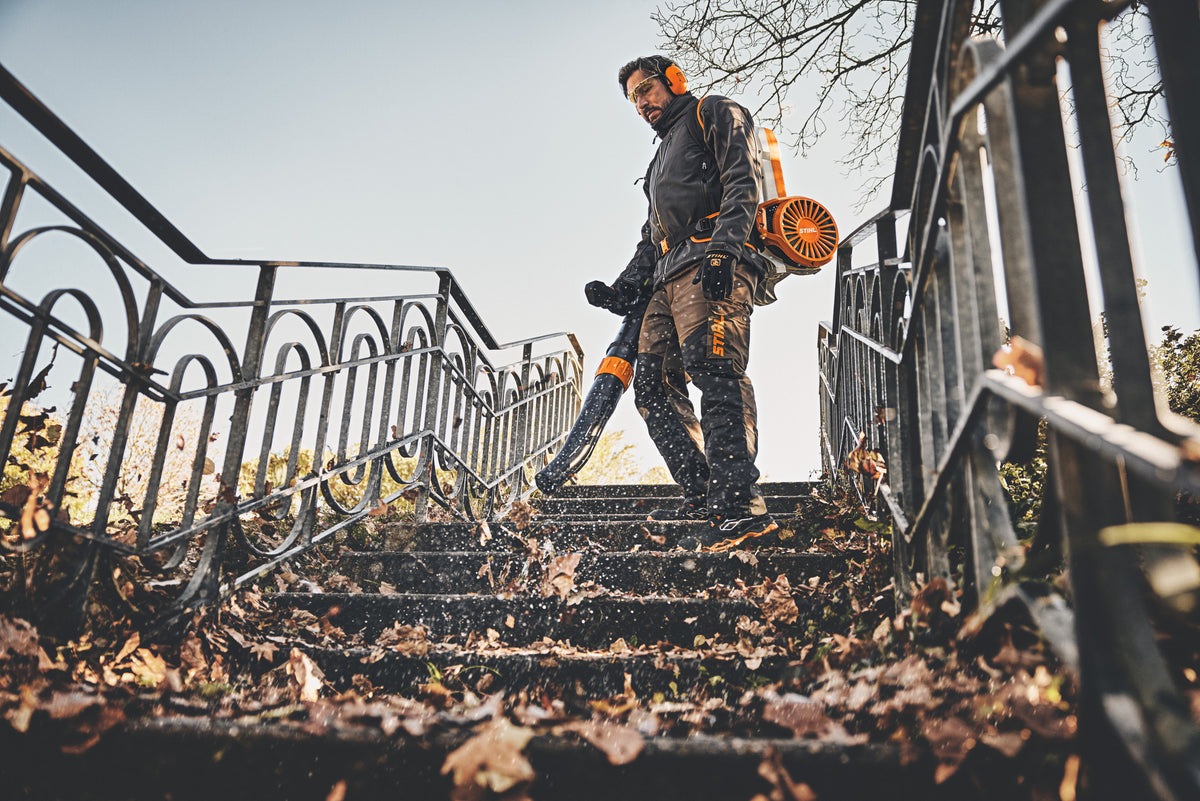 STIHL BGA 300