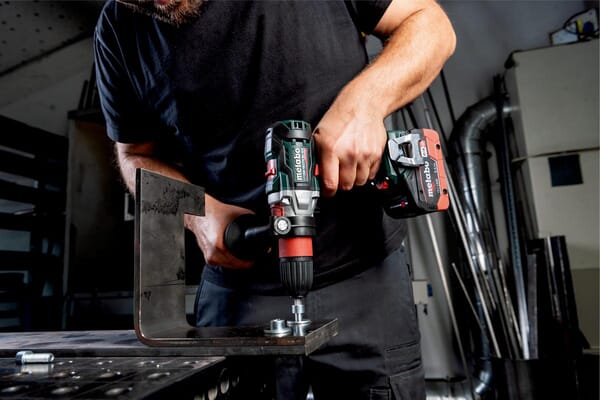Metabo, Gewindebohrer, GB18LTXBLQI, 18V, 1 mitgelieferter batterien, mit Werkzeugkoffer