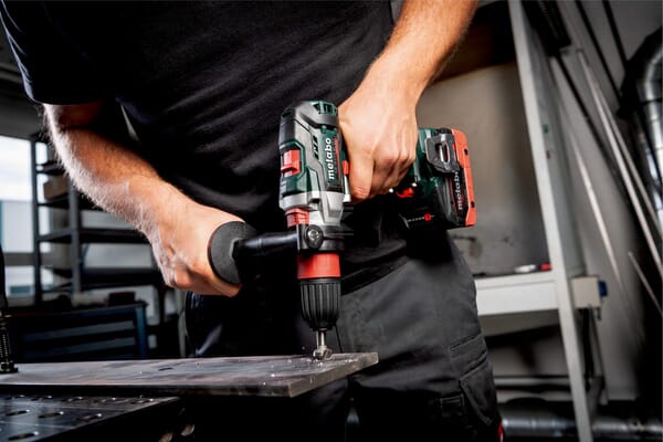 Metabo, Gewindebohrer, GB18LTXBLQI, 18V, 1 mitgelieferter batterien, mit Werkzeugkoffer