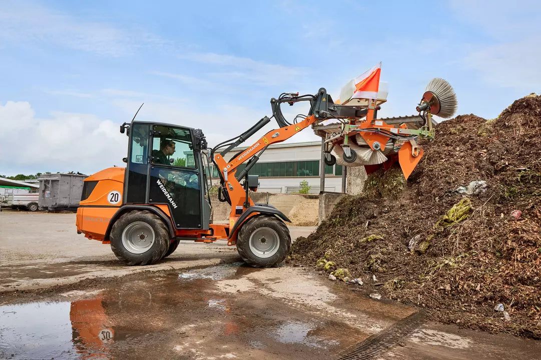 Weidemann Kehrmaschine 25