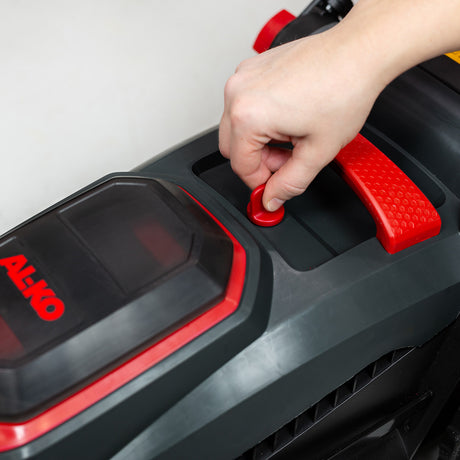 AL-KO Akku-Rasenmäher 32.1 Li AL-KO 18 V BOSCH HOME AND GARDEN COMPATIBLE inkl. 2 Akkus und Ladegerät