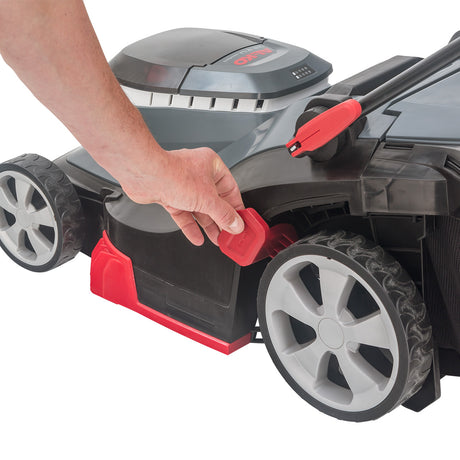 AL-KO Akku-Rasenmäher 38.2 Li Comfort AL-KO 18 V BOSCH HOME AND GARDEN COMPATIBLE inkl. 2 Akkus und Ladegerät