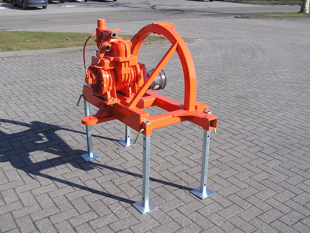 AP-Maschinenbau AP Kompressor auf Dreipunkt-Tragrahmen