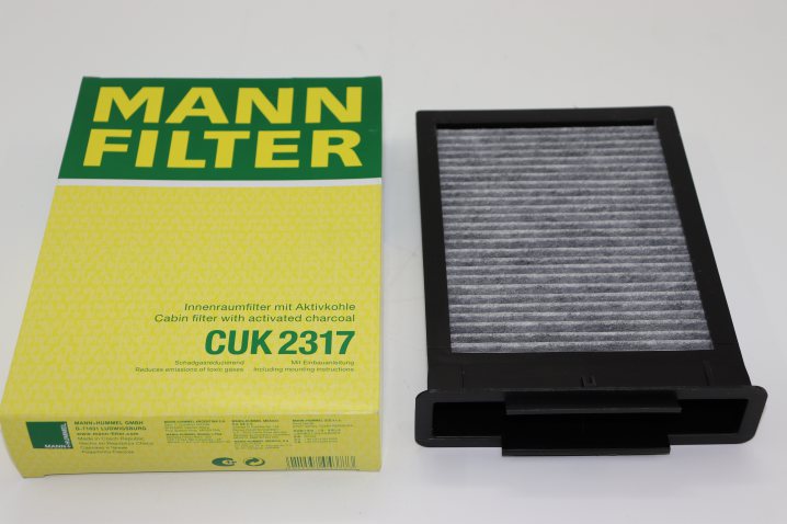 CUK 2317 Innenraumfilterelement (Aktivkohle)