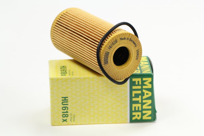 HU 618 x Ölfilterelement, metallfrei