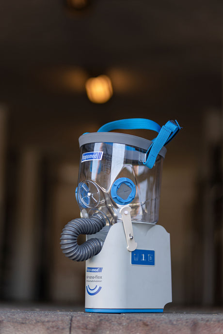 Kerbl Akku-Ultraschall-Inhalator für Pferde AirOne Flex
