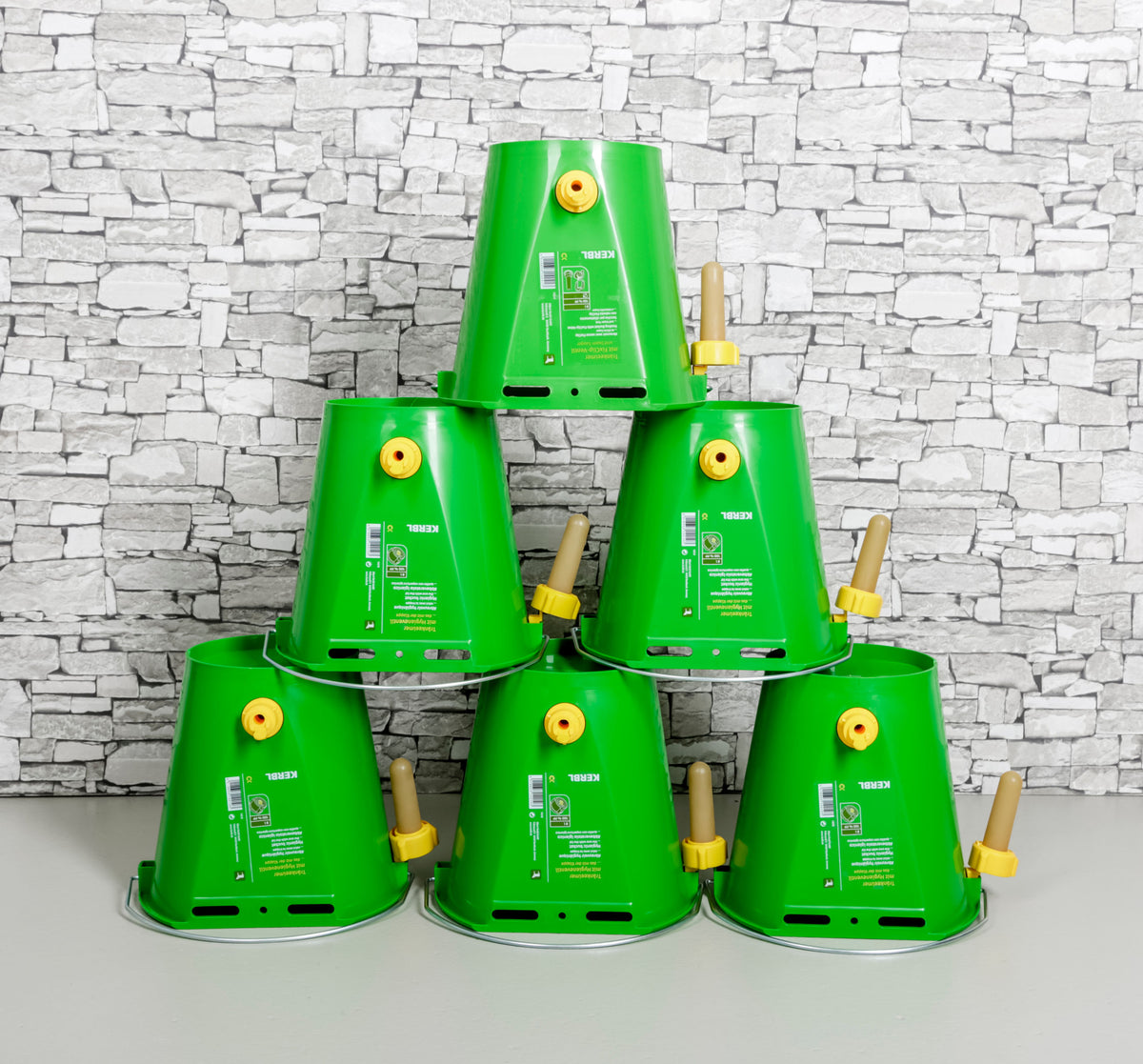 Kerbl Tränkeeimer mit Hygieneventil
