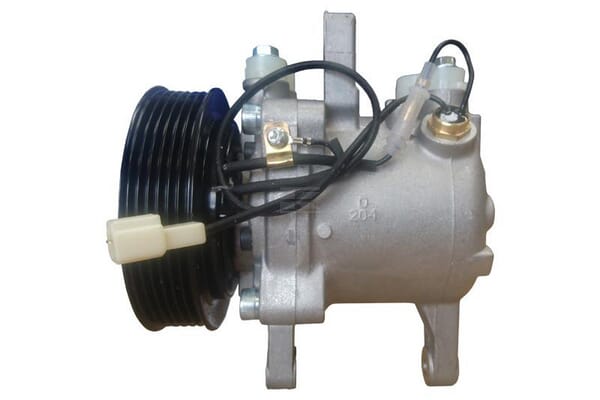 Kompressor nicht orignal Denso SV07E 6 Rillen 12V