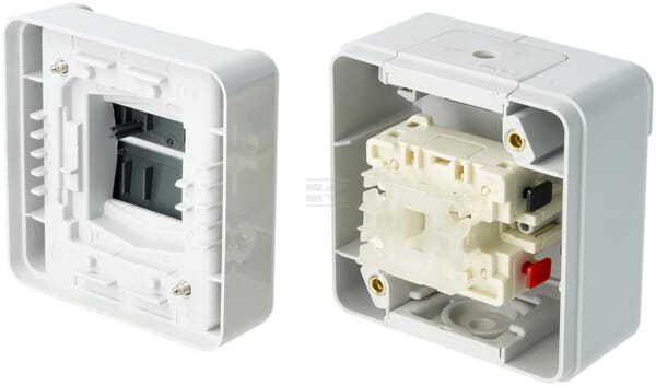 230V-Schalter für Haushalte 10A IP44 (1)