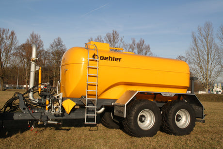 Oehler Oehler Tandem-Pumptankwagen Typ PPT 125 - GFK