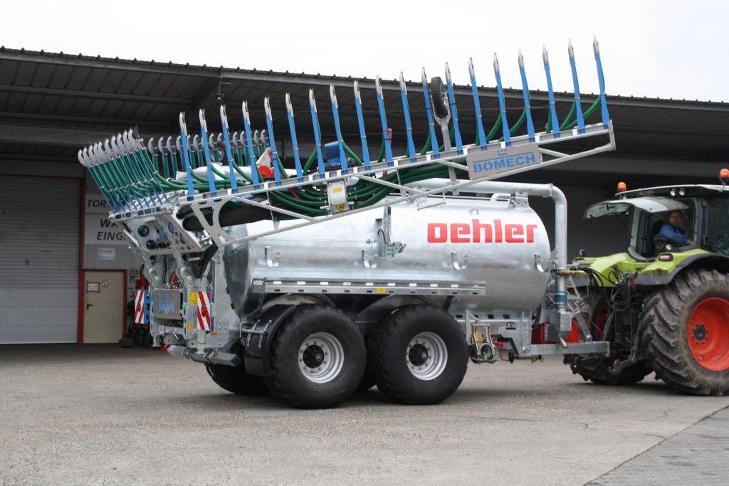 Oehler Oehler Tandem-Pumptankwagen Typ PTT 100