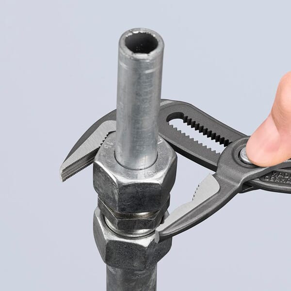 Wasserpumpenzange Cobra ES 180mm
