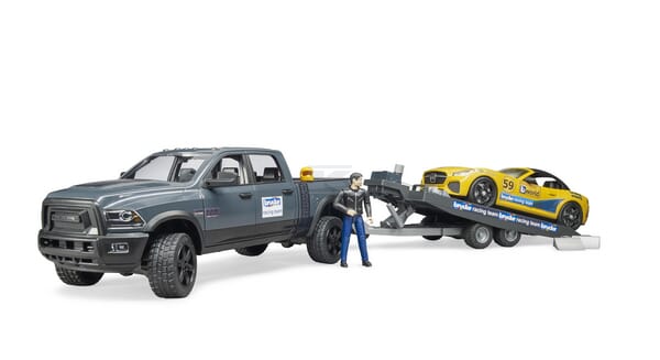 RAM 2500 Pickup und Bruder Roadster-Rennteam